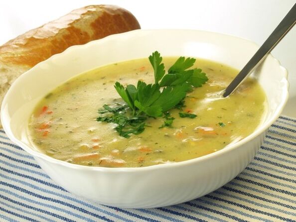 Daržovių tyrės sriuba su ropėmis geriamojo dietos meniu svorio metimui